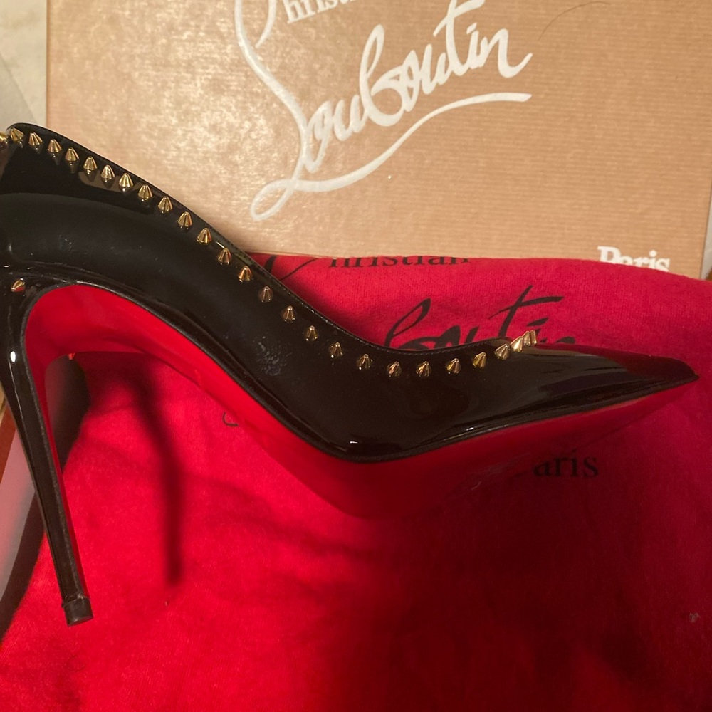 Christian Louboutin 35.5